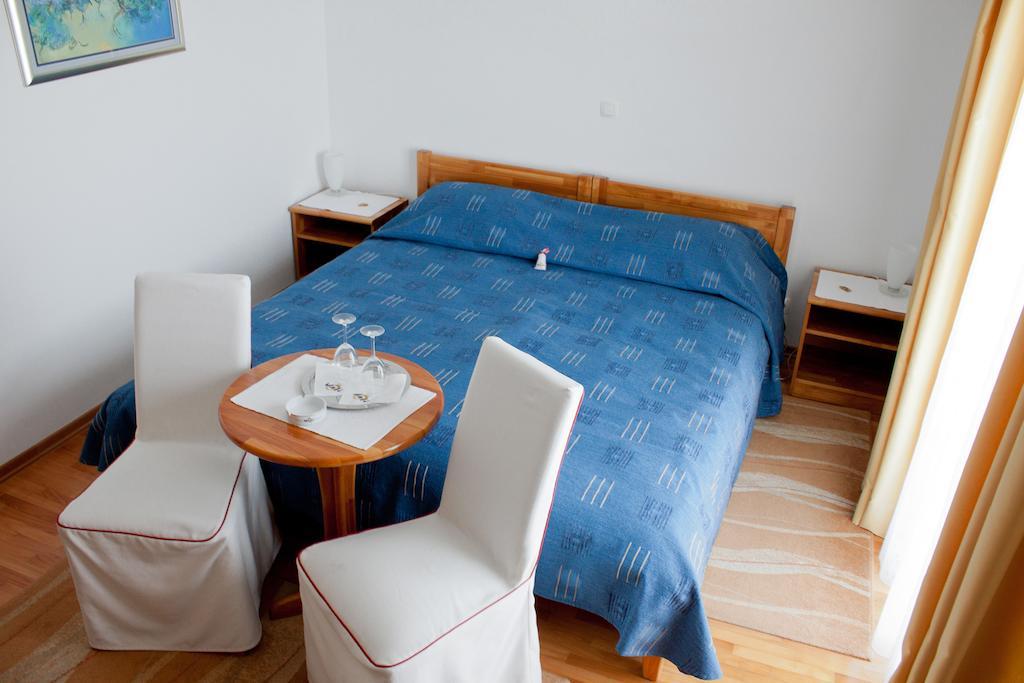 Hotel Vali Dramalj Crikvenica Zimmer foto